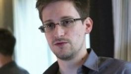Moszkván keresztül menekül a kémkedéssel vádolt Snowden