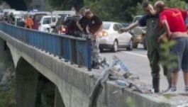 90 km/h-val hajtott a szakadékba a balesetet szenvedett román busz