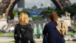 Az Eiffel-torony dolgozói szezonban sztrájkolnak