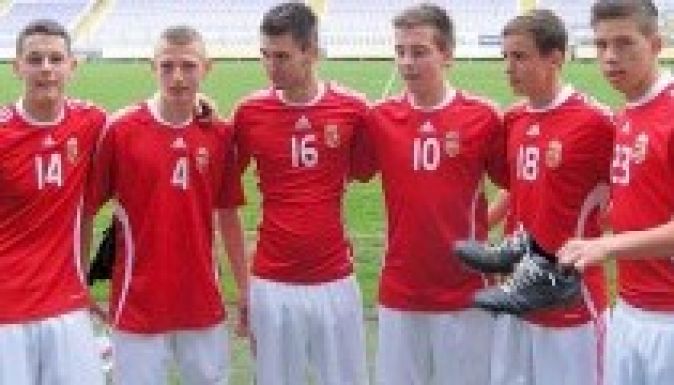 Pénzt kapnak a magyar klubok a magyar ifik szerepeltetéséért