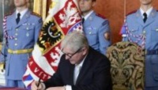 Új kormánya lesz szerda déltől Csehországnak