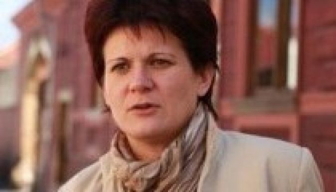 Ősztől lesznek többnyelvű névtáblái Kolozsvárnak