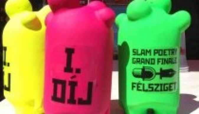 „Félszigettó Fugetta” avagy slam poetry döntő