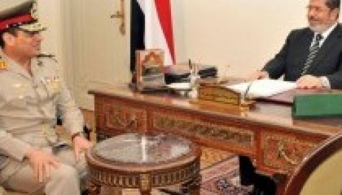 Tüntetni hívta az embereket az egyiptomi vezérkari főnök