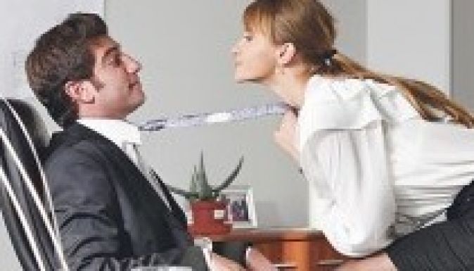 Minden ötödik fiatal szexelt már a munkahelyén