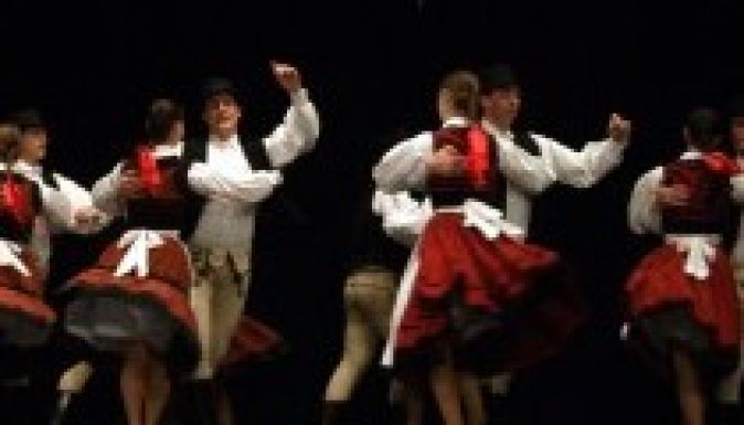 Júlia szép leány a Hargita Együttes olvasatában