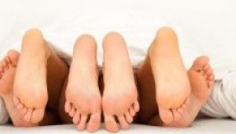 Legalizálhatják a briteknél a „háromszülős” megtermékenyítést