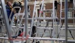 Egész Nagy-Britannia babalázban ég: mikor szül Katalin?