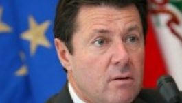 Bűnözőknek nevezte a romákat a nizzai polgármester