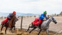 Nagy pompával kezdődött el a III. Székely Vágta