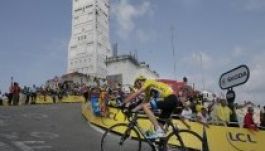 Tour: Chris Froome lett a Mont Ventoux királya