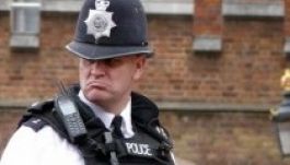 A londoni bobbyk román kollégáik segítségét kérik