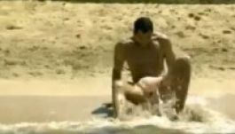 Pikáns reklámfilmmel hirdetik az egészségbiztosítást a horvátok