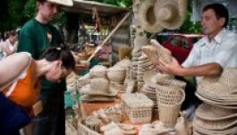 Lopással vádolja a nagyváradi EMNP a Bihar megyei RMDSZ-t