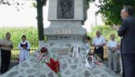 Megkerült az ispánkúti Petőfi emlékmű rongálója