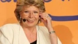 Megrohanták Redinget Szófiában a kormányellenes tüntetők