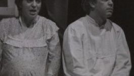 Játéktér: nyári olvasmány két évad között, színházimádóknak