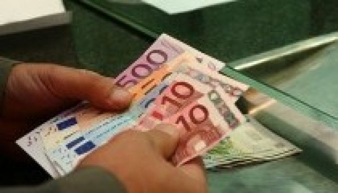 Nő a bedőlt hitelek száma a csalárd adósok miatt