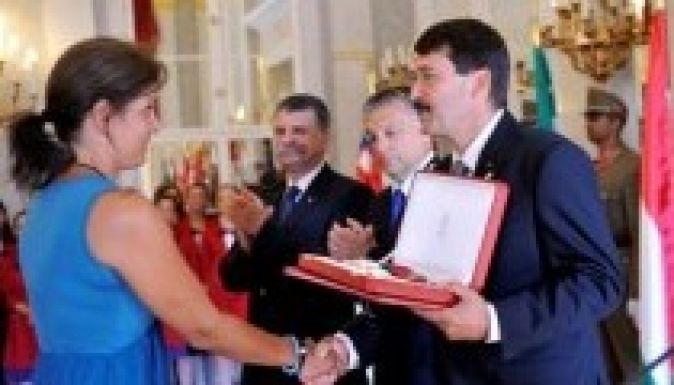 A legmagasabb állami kitüntetésben részesült Egerszegi Krisztina