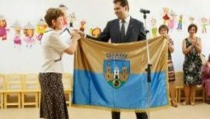 Közeleg a zászlóper: újabb RMDSZ-felhívás