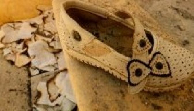 Szíria: gyújtóbombát dobtak le egy játszóterre, több mint tíz gyerek halt meg