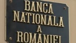 A román alapkamat 50 bázisponttal 4,50 százalékra csökkent