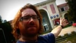 A Föld minden országában levideózta magát az utazó