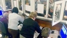 Százával szünteti meg a kormány a minisztériumi állásokat