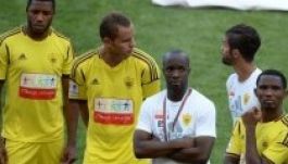 A célkitűzéseit nem teljesítő Anzsi darabra eladja sztárjait