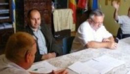 Feloszlott a maksai tanács