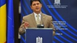 Corlățean: „látszatpolitikai lépés a budapesti nagykövet bekéretése”