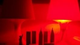 Az éjjel végzett munka vörös fénynél egészségesebb