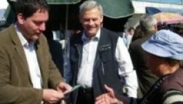 Kovács: butaság elvenni Tőkés kitüntetését