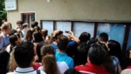 Érettségi csalás: tanárok, diákok, szülők állnak bíróság elé