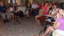 A kávéháznak is van füle – anekdoták Kolozsvárról