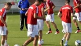 Ezzel a kerettel érkezik Bukarestbe a magyar labdarúgó-válogatott