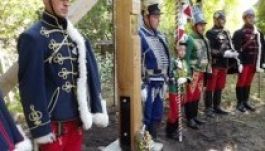 Huszárok avattak kopjafát Pankotán