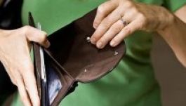 Ha szegények vagyunk, könnyebben elbutulunk