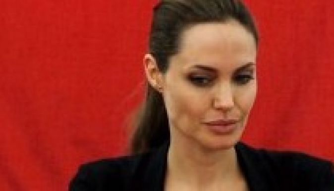 Halálos kockázatot vállalt Angelina Jolie