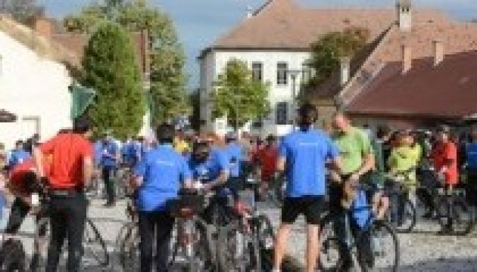 Tekerj egy jó célért: 3600 kilométert bicikliztek Sepsiszentgyörgyön