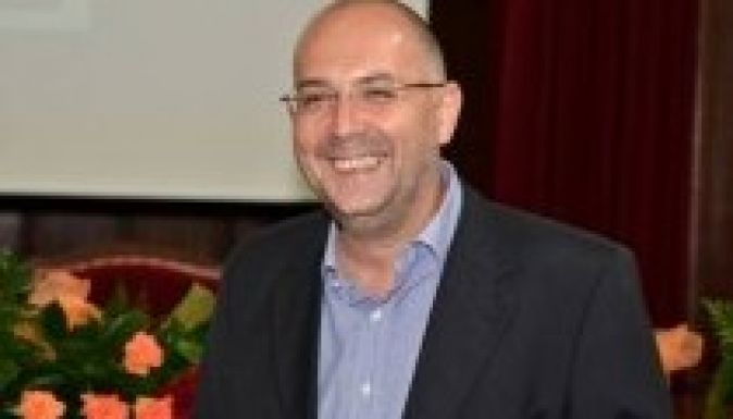 Apa lett Kelemen Hunor, az RMDSZ szövetségi elnöke