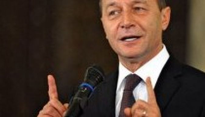 Băsescu nem tervez referendumot Verespatak-ügyben