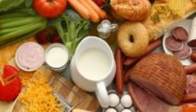 Csökkent a fogyasztás, jelentősen nőtt az élelmiszerek ára