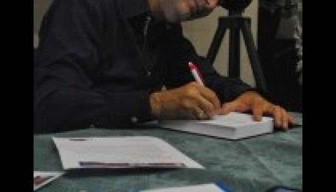 Türkménbasi és Fészbuk Dzsenerésön a MIÉRT Akadémián