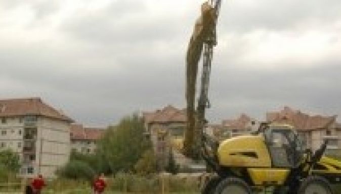 Épül a „falu a városban” Csíkszeredában