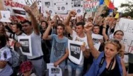 „Ponta, mennyit kaptál, hogy aláírd a Verespatak-törvényt?”