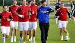 Győzni jön Bukarestbe az Egervári-legénység