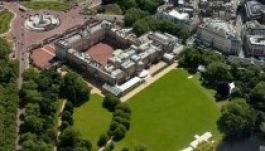 Jubileumi focimeccset rendeznek Erzsébet királynő hálószobája alatt