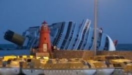 A Costa Concordia hajóroncsának „kiegyenesítésére” készülnek