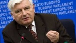 Surján: az autonómia nem választja szét az országot